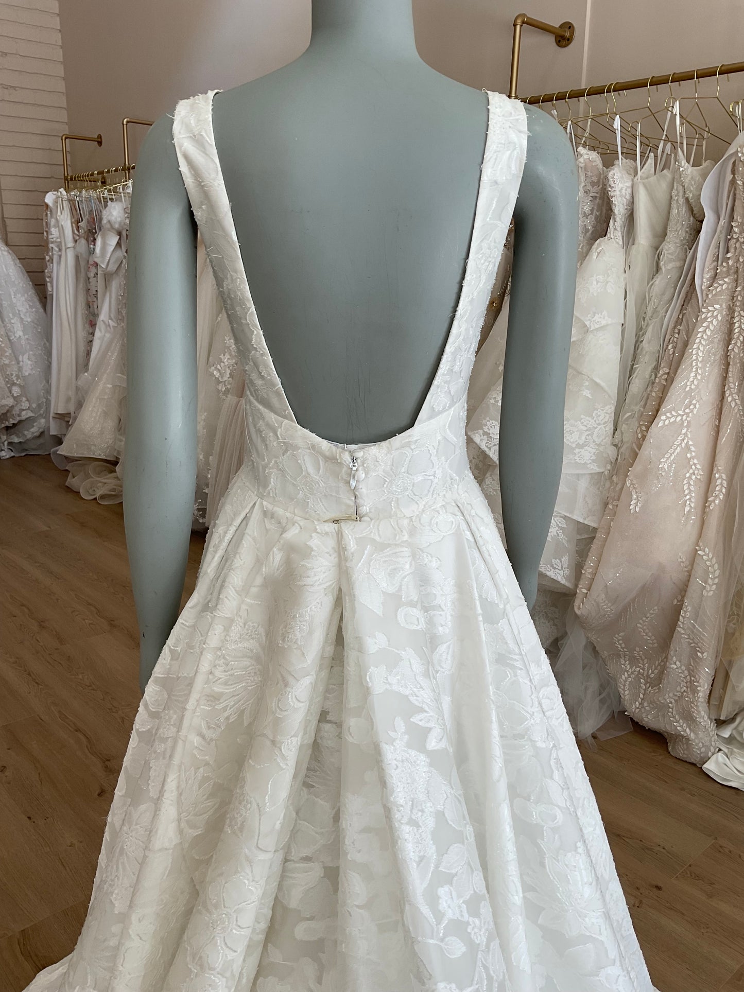 Bliss by Monique Lhuillier - BL20224 (12)