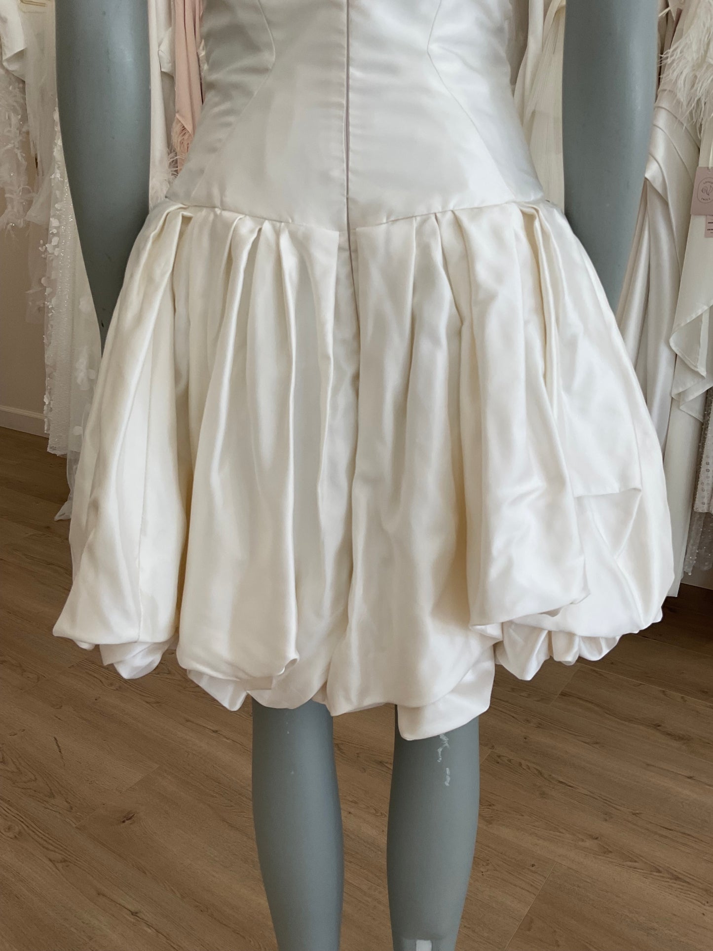 Anna Maier- Short Satin Mini (2)