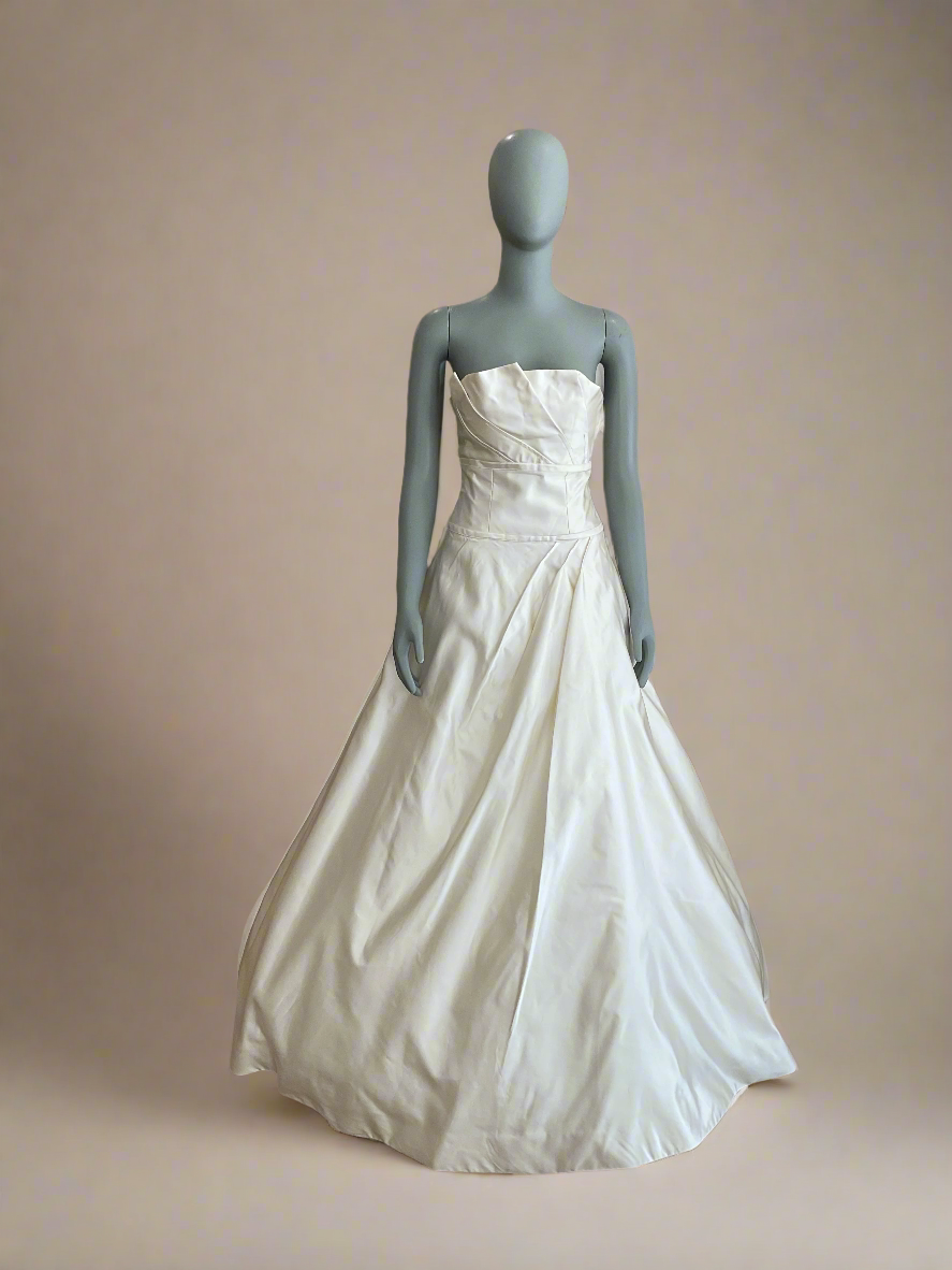 Carolina Herrera- 102-357 (2)