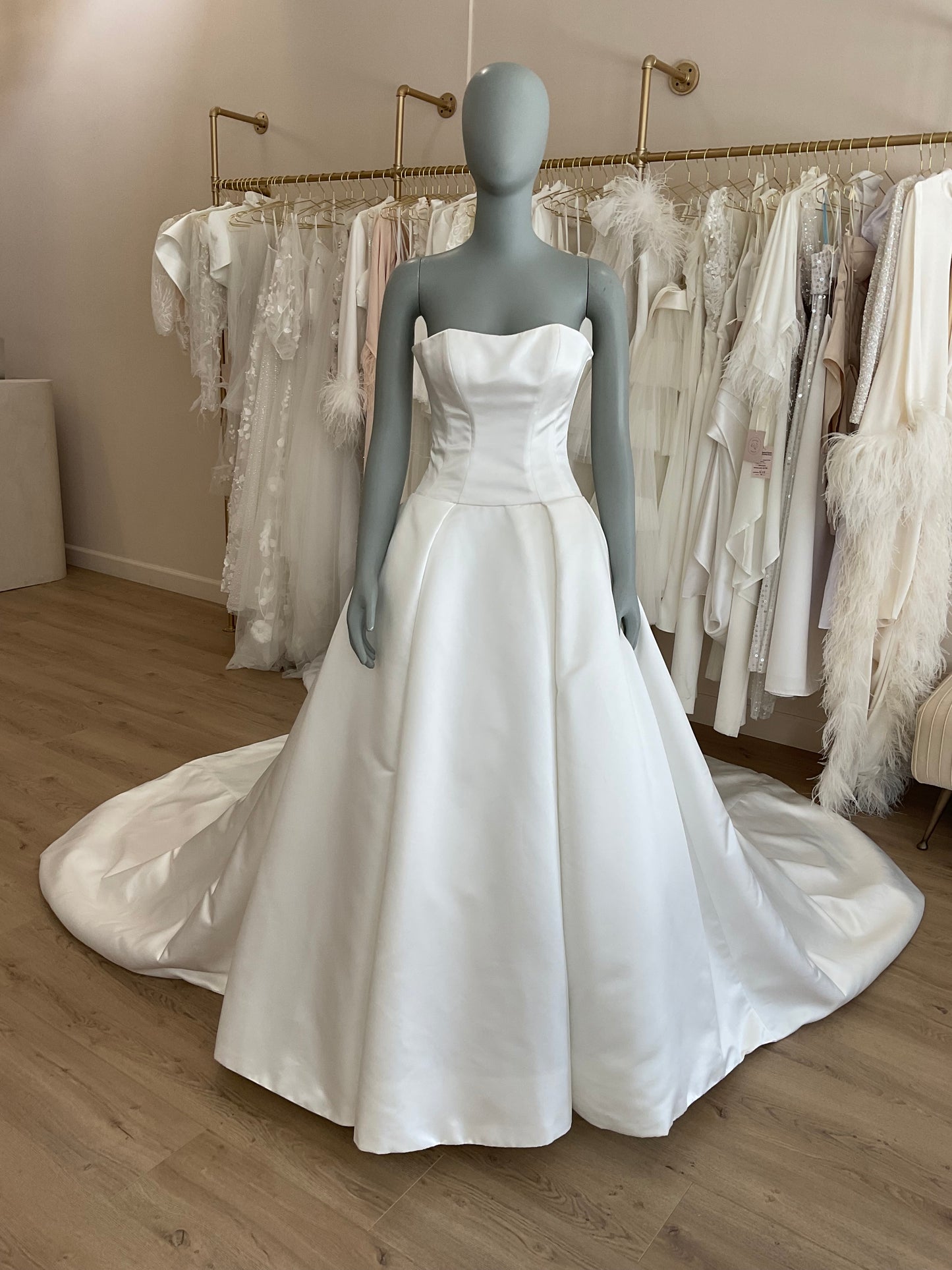 Monique Lhuillier - Queen (strapless) (0)
