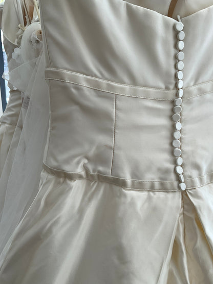 Carolina Herrera- 102-357 (2)