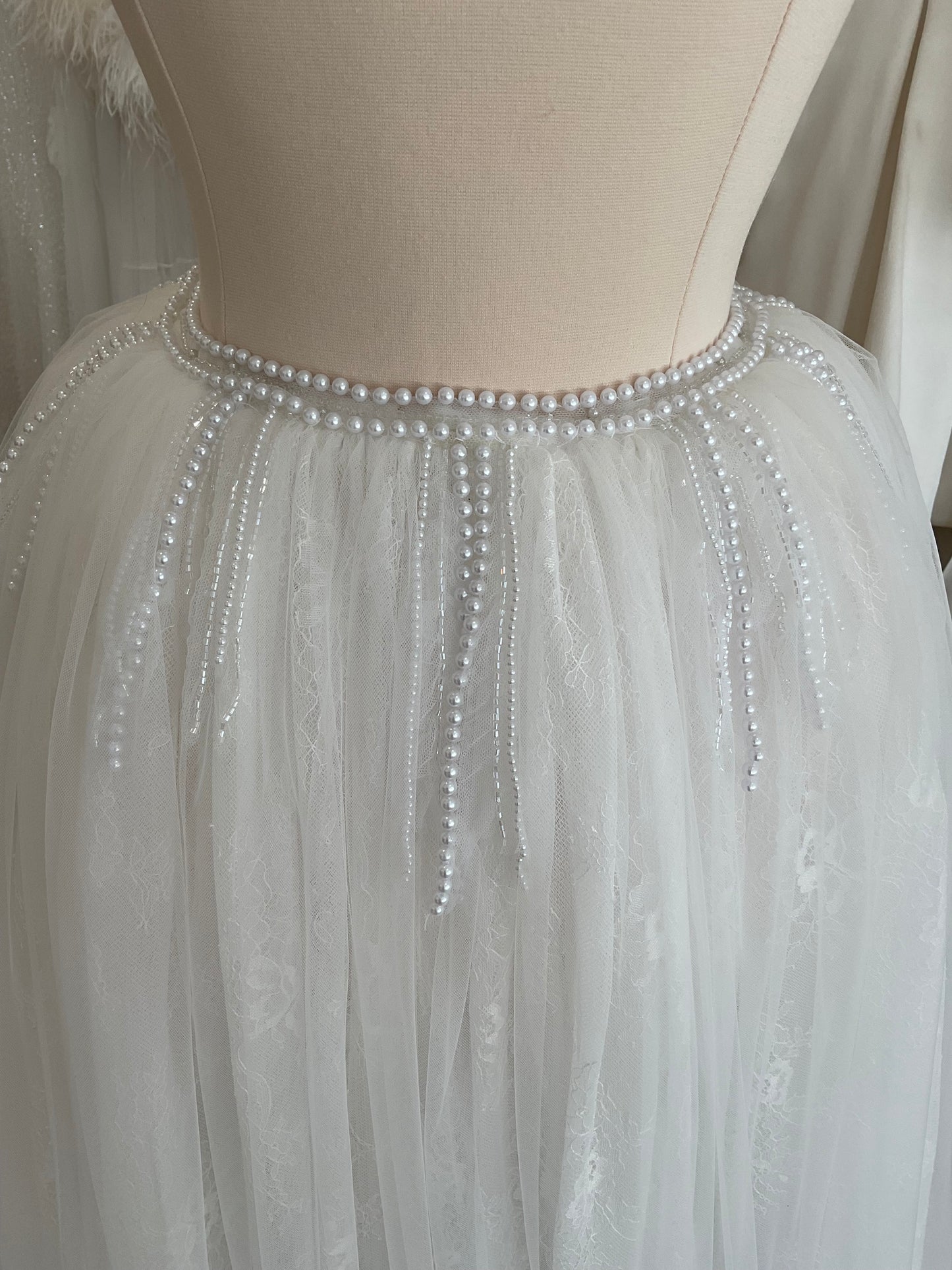 Netta Benshabu - Athena Overskirt(8)