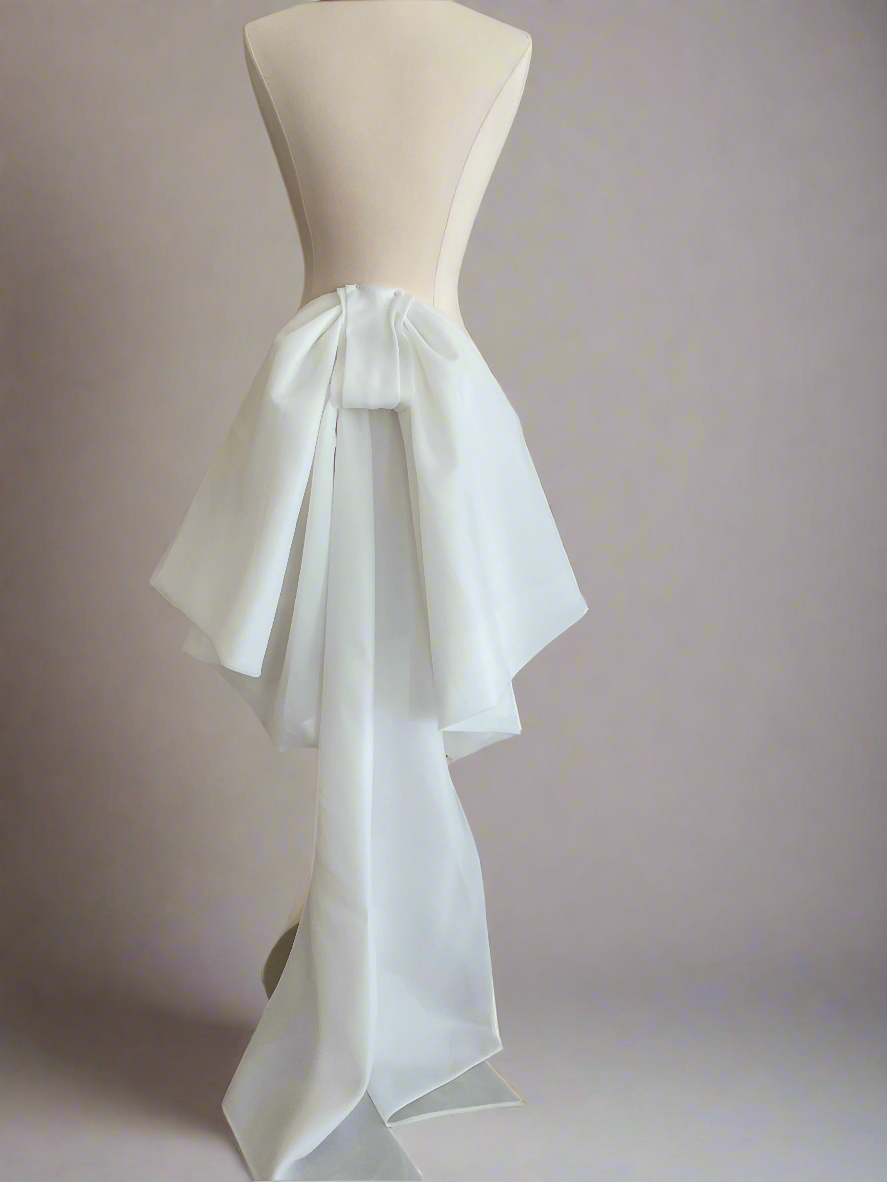 Lee Petra Grebenau - Glow Bow