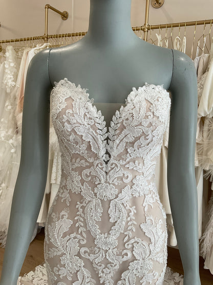 Badgley Mischka - Flynn w/ veil (2)