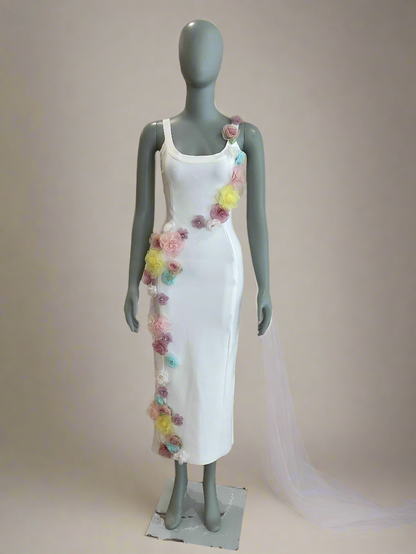 Elliatt - Motif 3D Floral Midi (S)