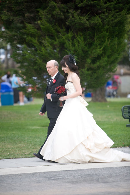 Vera Wang - Vintage Silk Faille Aline  (6)