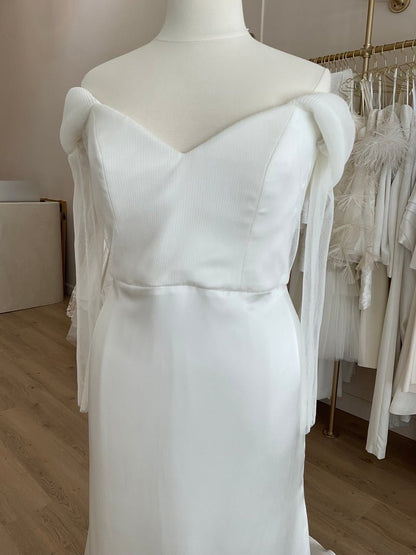 Aesling - Bardi Satin w/ Sleeves (22)Wedding Dresses22