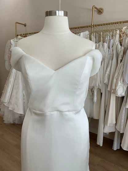 Aesling - Bardi Satin w/ Sleeves (22)Wedding Dresses22