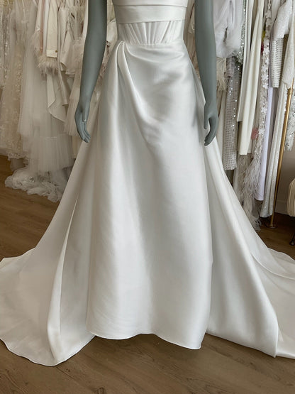Alex Perry - Audrey (4)Wedding Dresses4