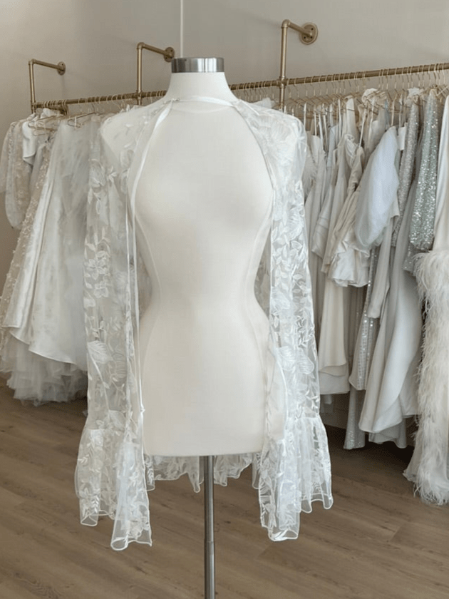 Alexanrda Grecco - Delphina Cape FloralCapes/ScarvesIvory