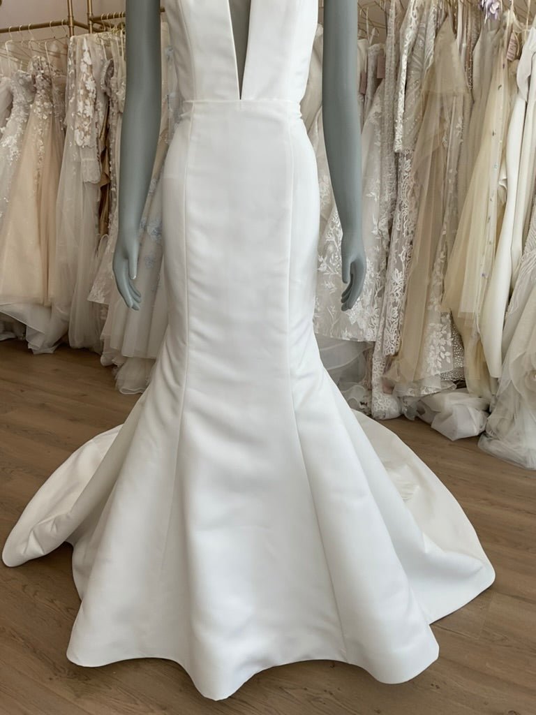 Alyne by Rita Vinieris - Londyn (12)Wedding DressesIvory