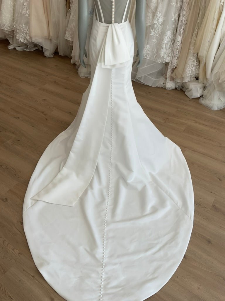 Alyne by Rita Vinieris - Londyn (12)Wedding DressesIvory