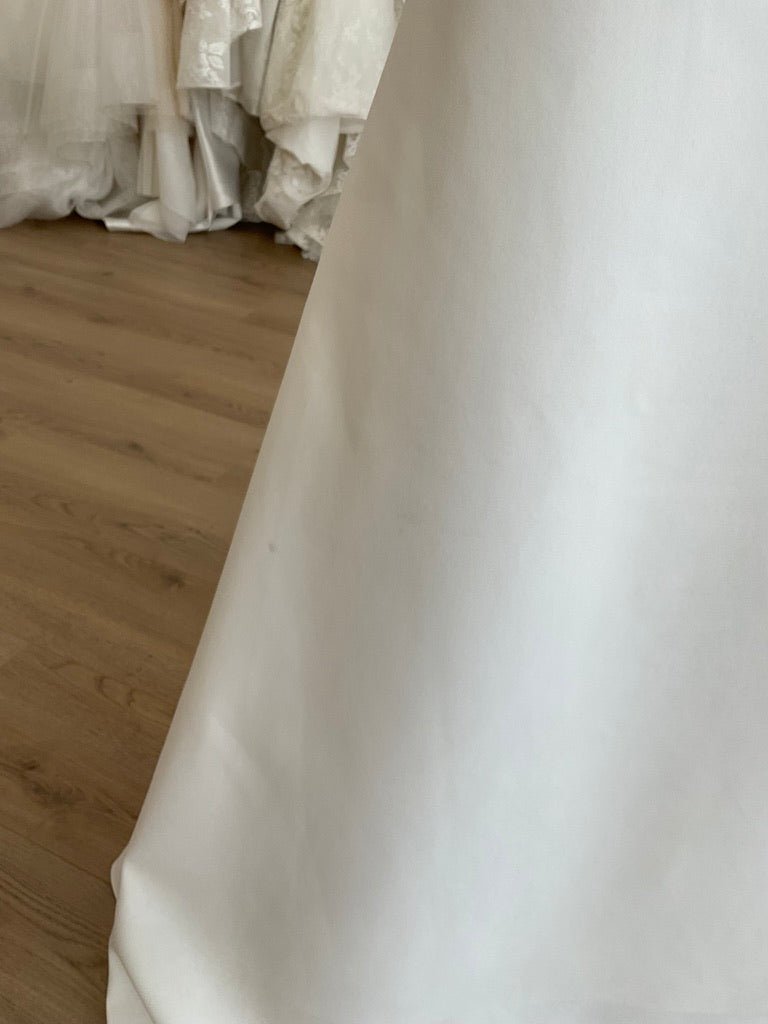Begum - Adele (10)Wedding Dresses10