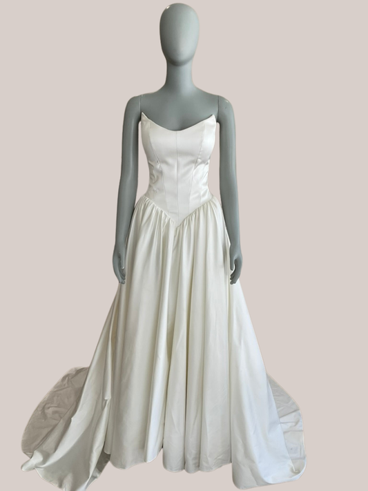 Sky Mor Bridal - Claire (4)