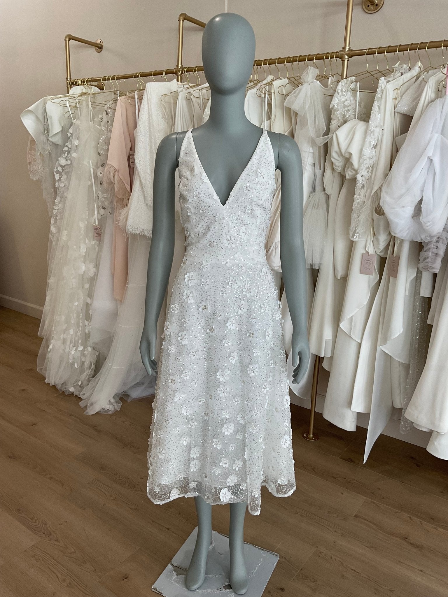 Dress the Population - Elisa Embellished Midi Dress (10)Bridal Events10