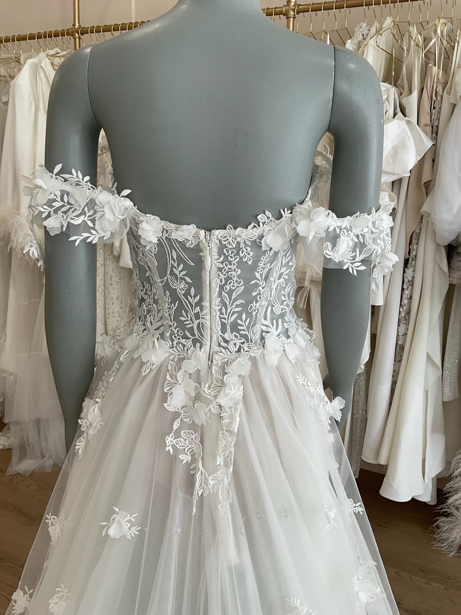 Gala by Galia Lahav - Lake Modified (6) w/VeilWedding Dresses6