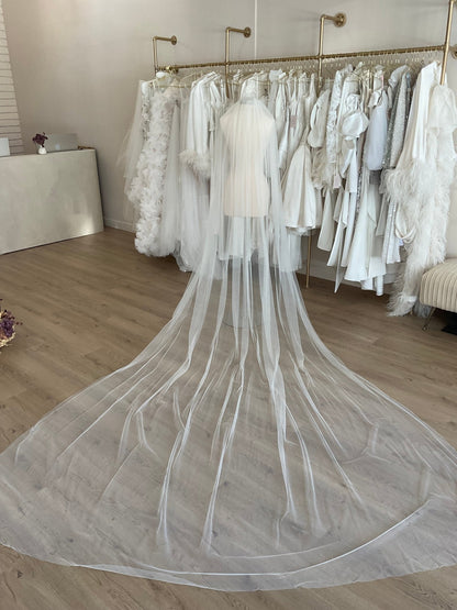 Galia Lahav - Raw Edge Cathedral VeilBridal VeilsIvory