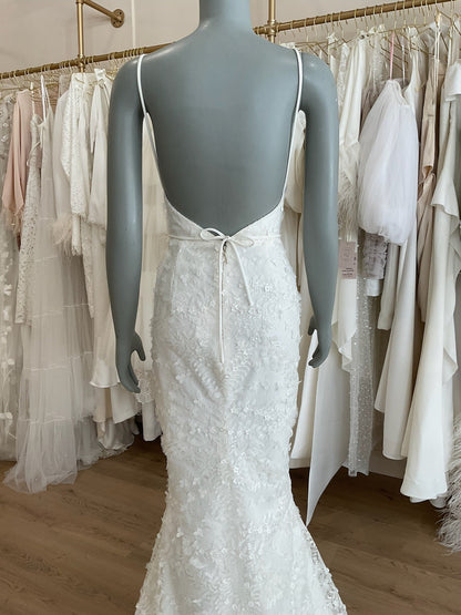 Kate McDonald - Sayle (10)Wedding DressesOff White