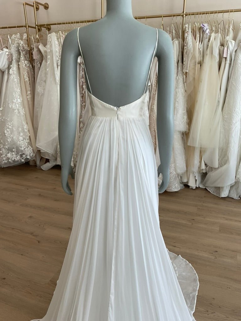 Leanne Marshall - Ralei (4)Wedding Dresses4