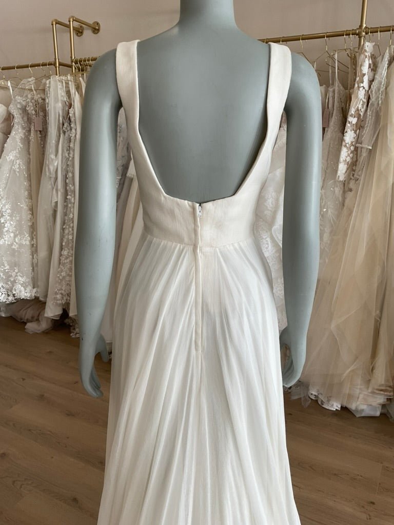 Leanne Marshall - Vivica (4)Wedding Dresses4