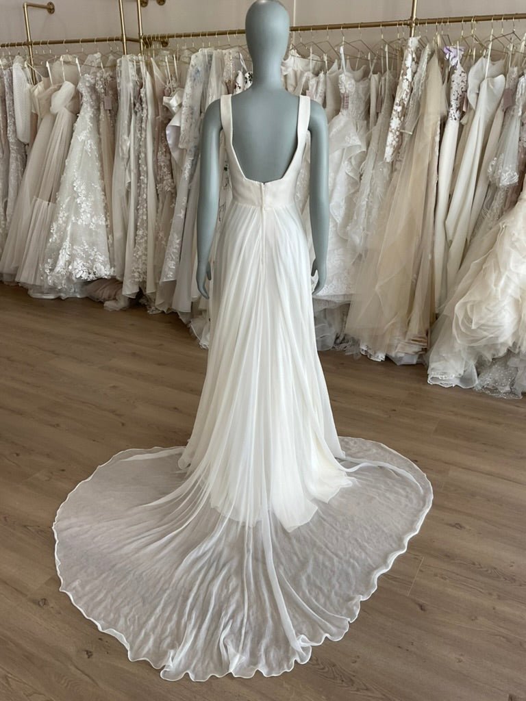 Leanne Marshall - Vivica (4)Wedding Dresses4