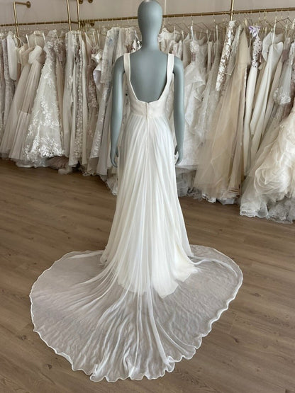 Leanne Marshall - Vivica (4)Wedding Dresses4