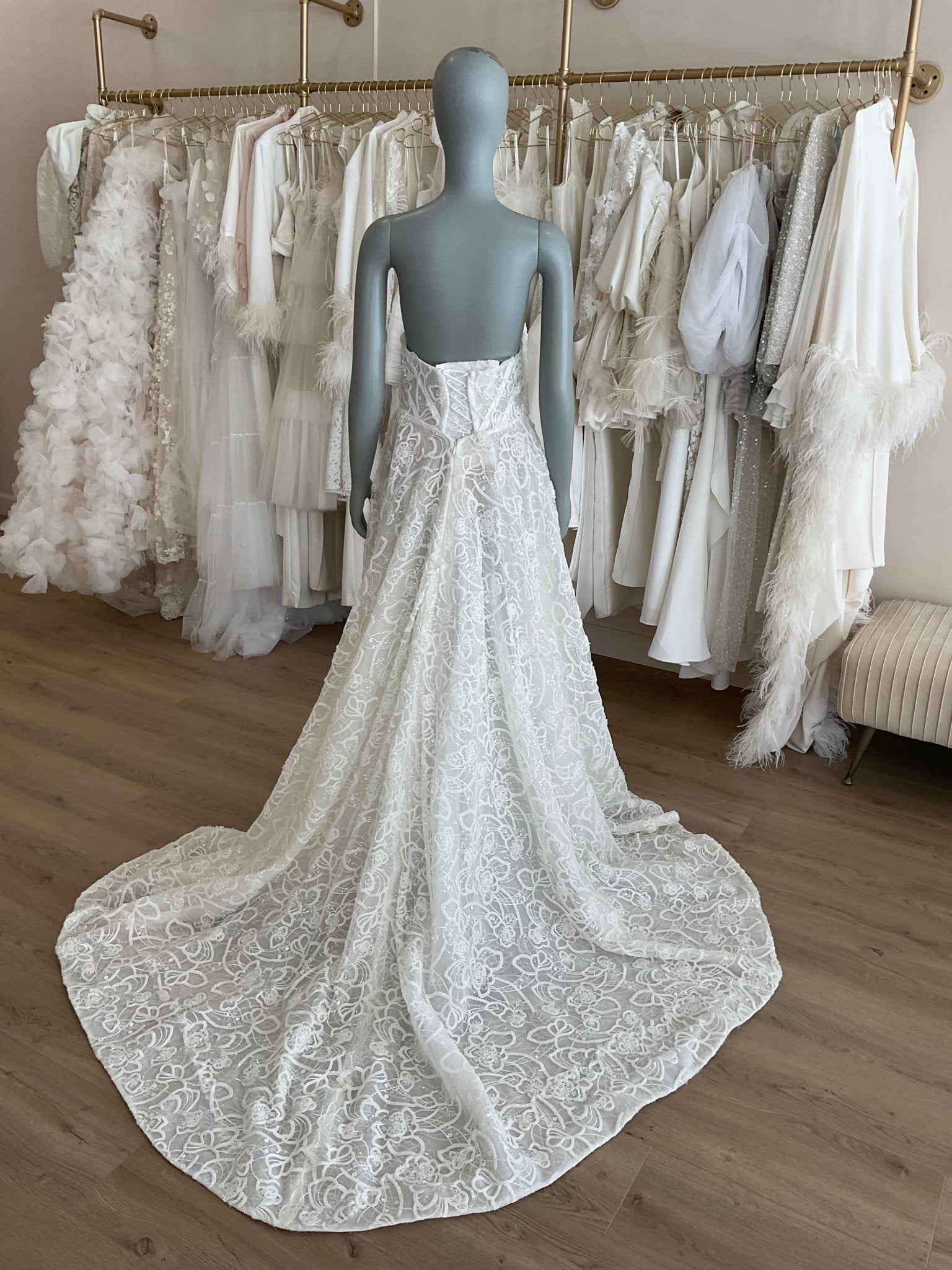 Lian Rokman - Minerva w/ Gloves (8)Wedding Dresses8
