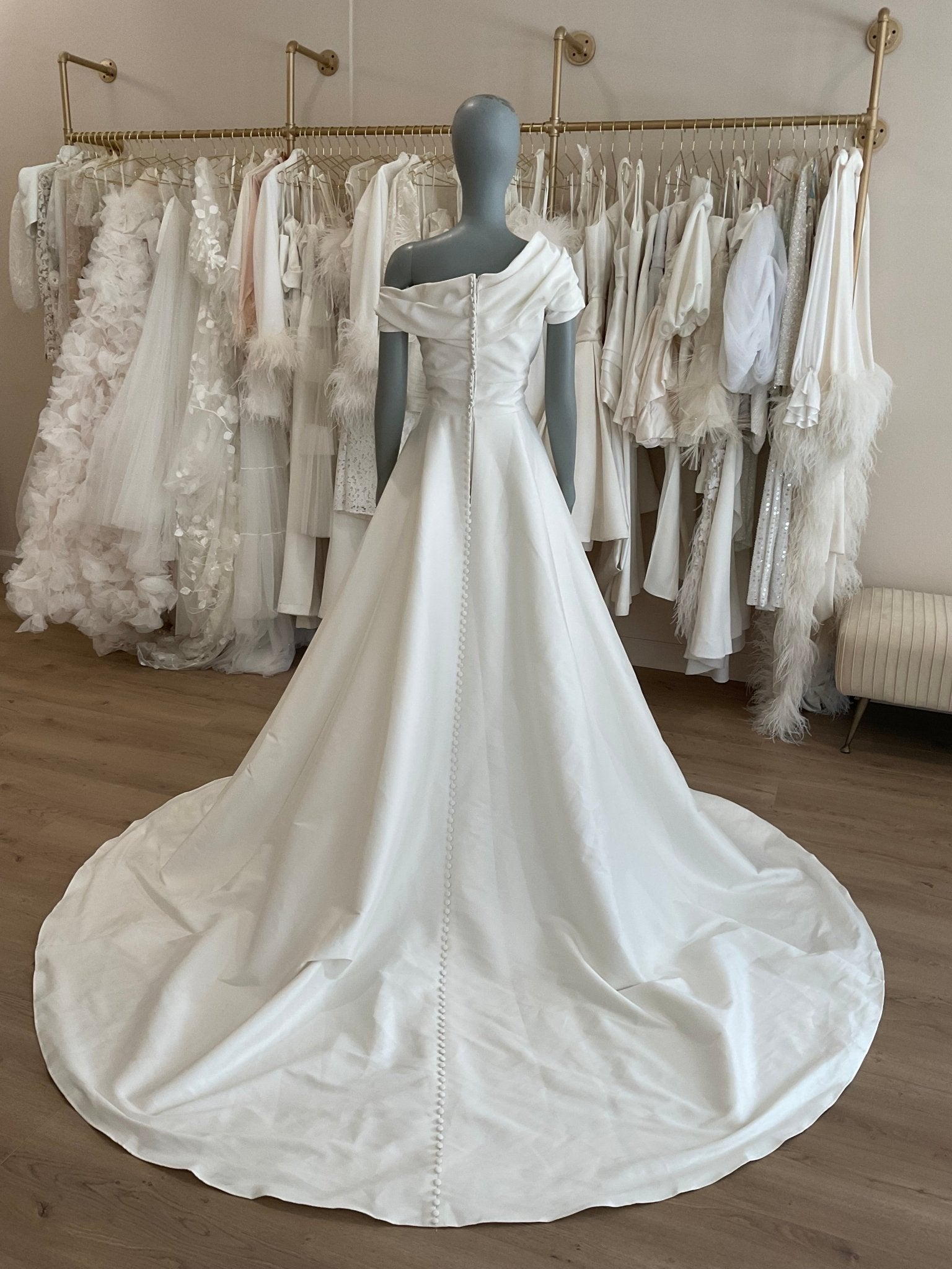Louvienne - Cortlan (14)Wedding Dresses14