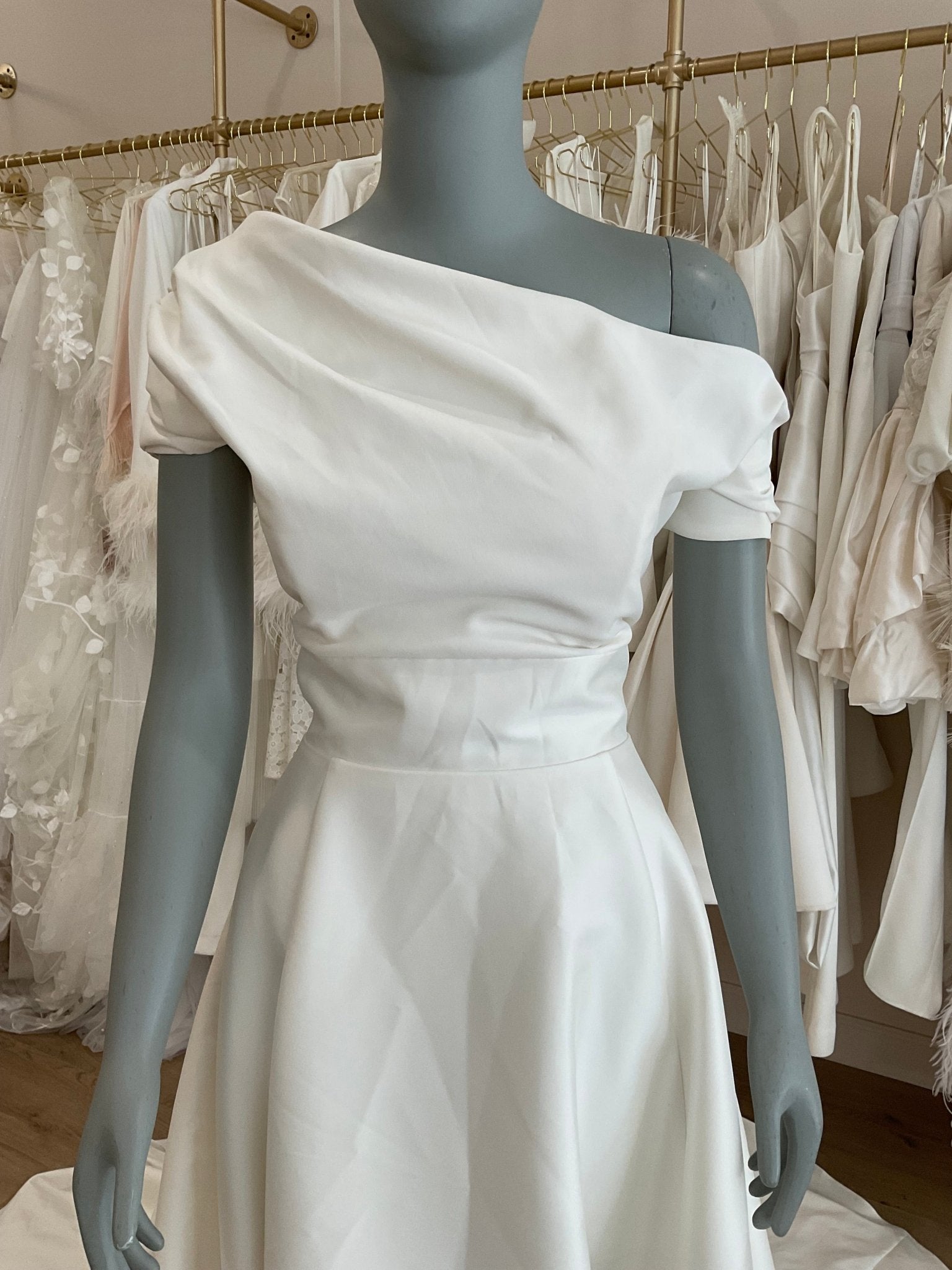 Louvienne - Cortlan (14)Wedding Dresses14