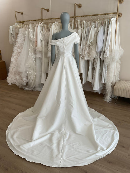 Louvienne - Cortlan (6)Wedding Dresses6