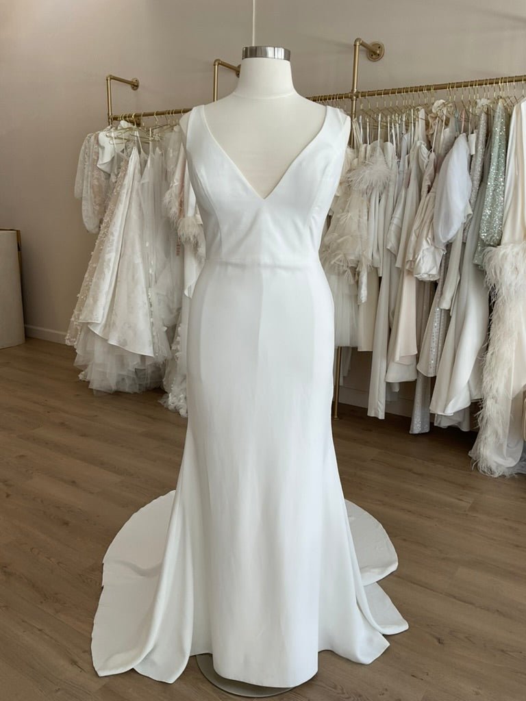 Louvienne - Danni (20)Wedding Dresses20