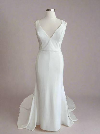 Louvienne - Danni (20)Wedding Dresses20