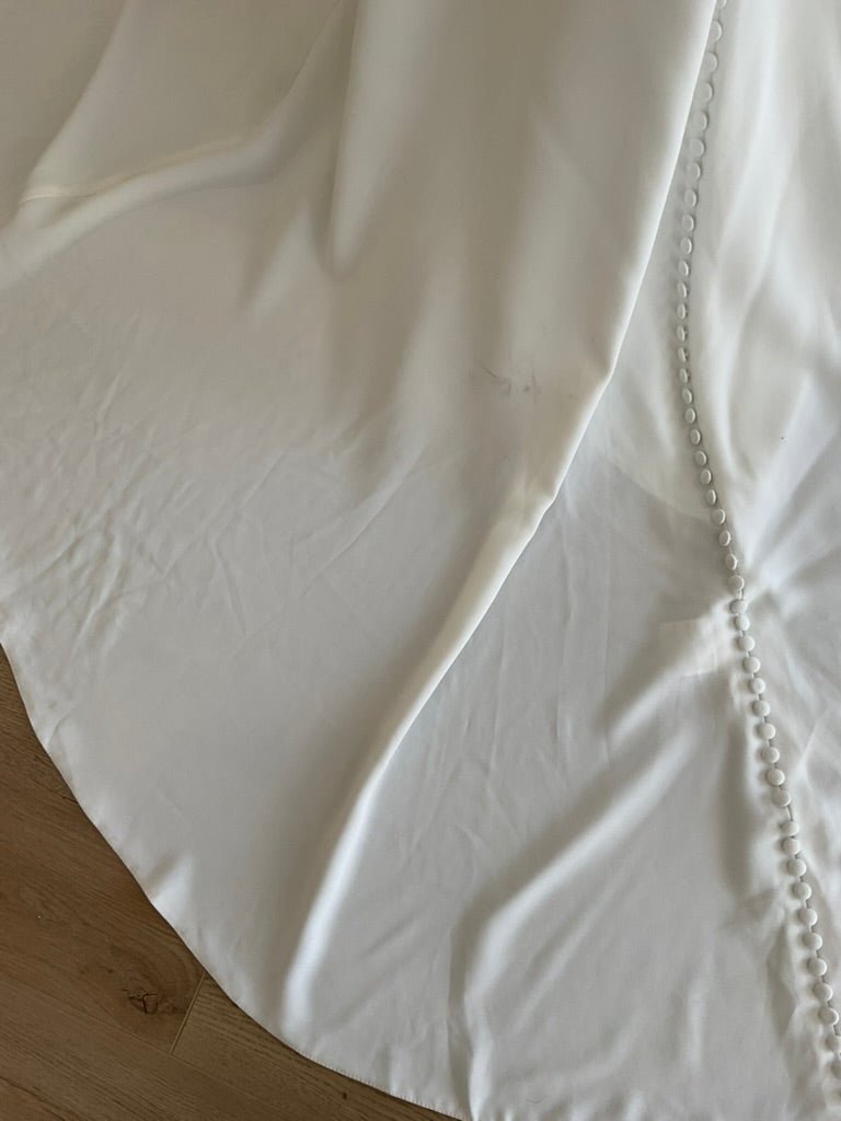 Louvienne - Danni (24)Wedding Dresses24