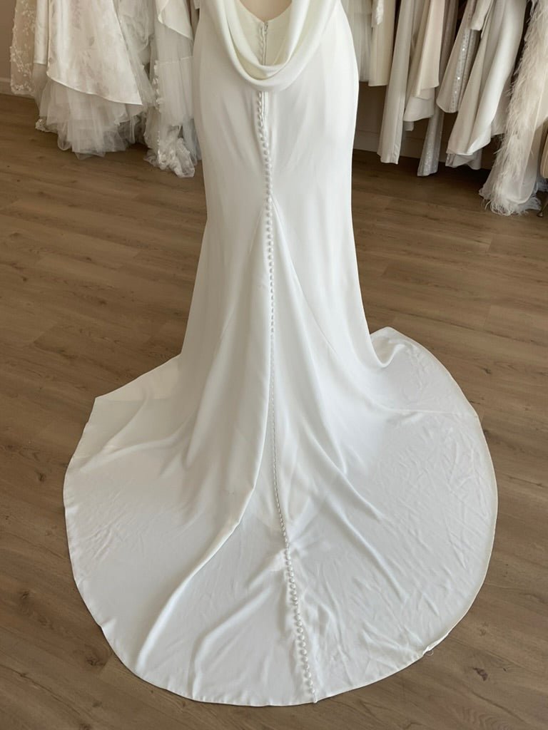 Louvienne - Danni (24)Wedding Dresses24