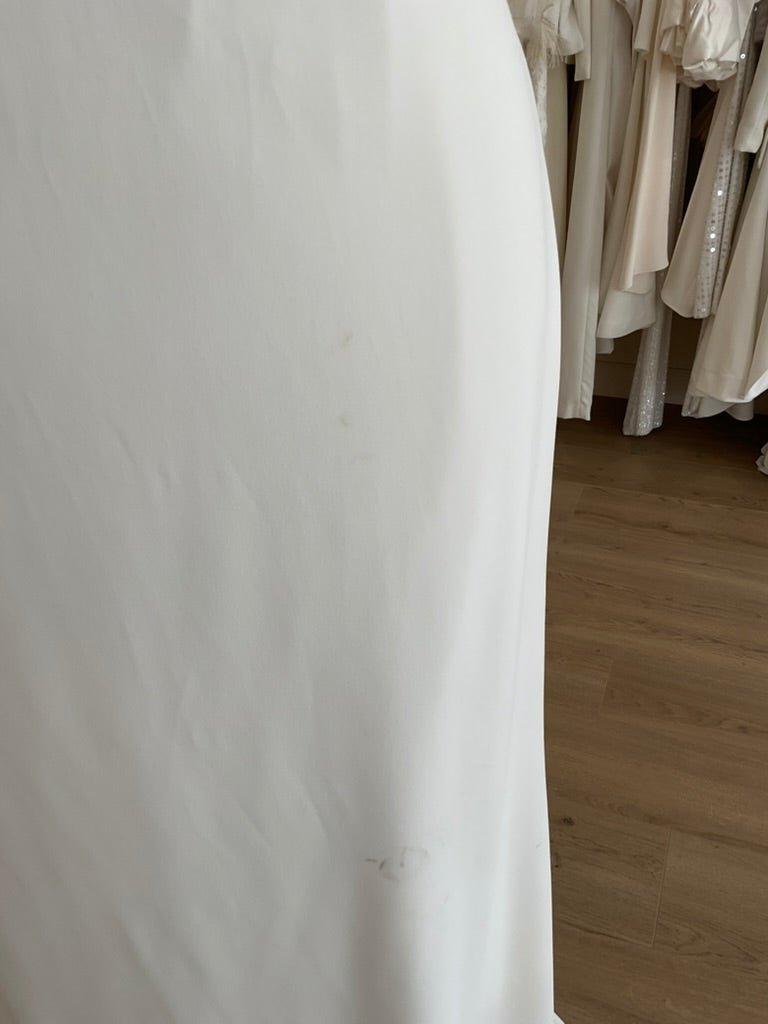 Louvienne - Danni (24)Wedding Dresses24