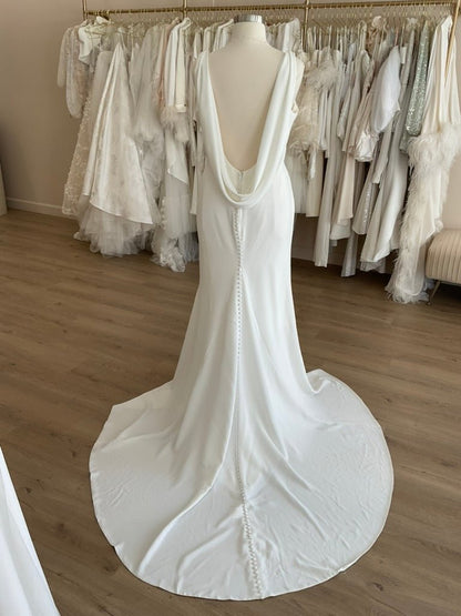 Louvienne - Danni (24)Wedding Dresses24