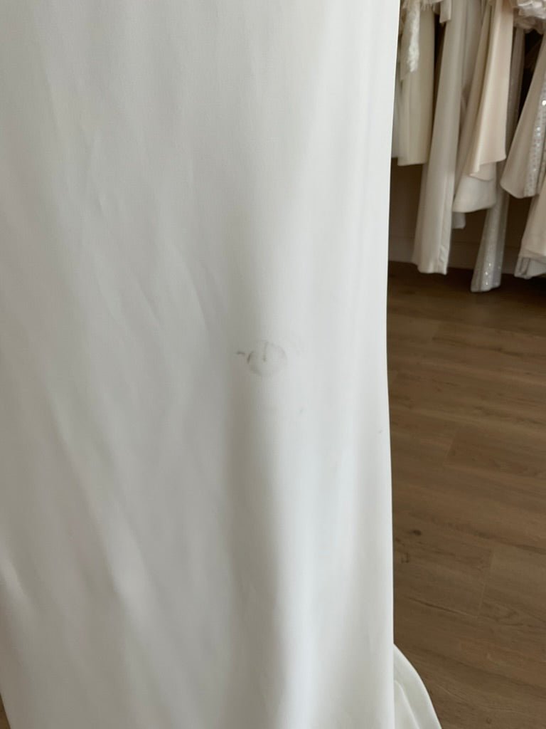 Louvienne - Danni (24)Wedding Dresses24