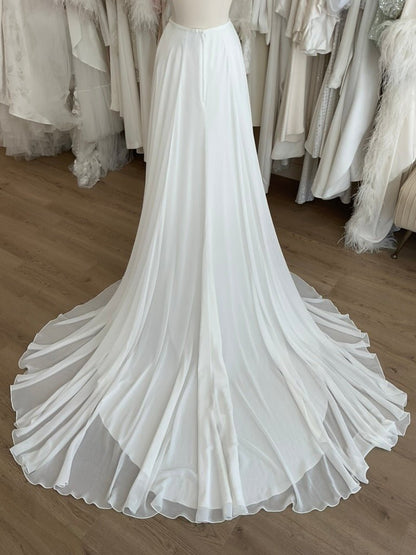 Louvienne - Sandy Overskirt (10)Overskirts/OverlaysIvory