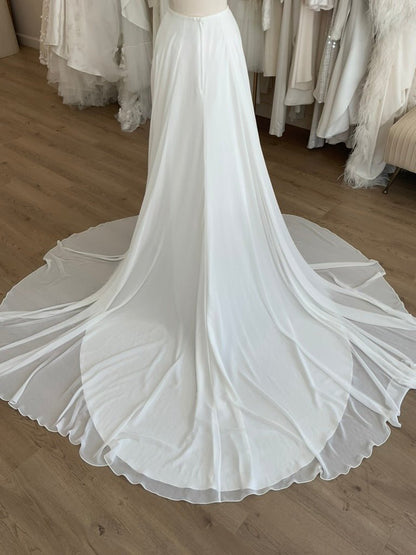 Louvienne - Sandy Overskirt (10)Overskirts/OverlaysIvory