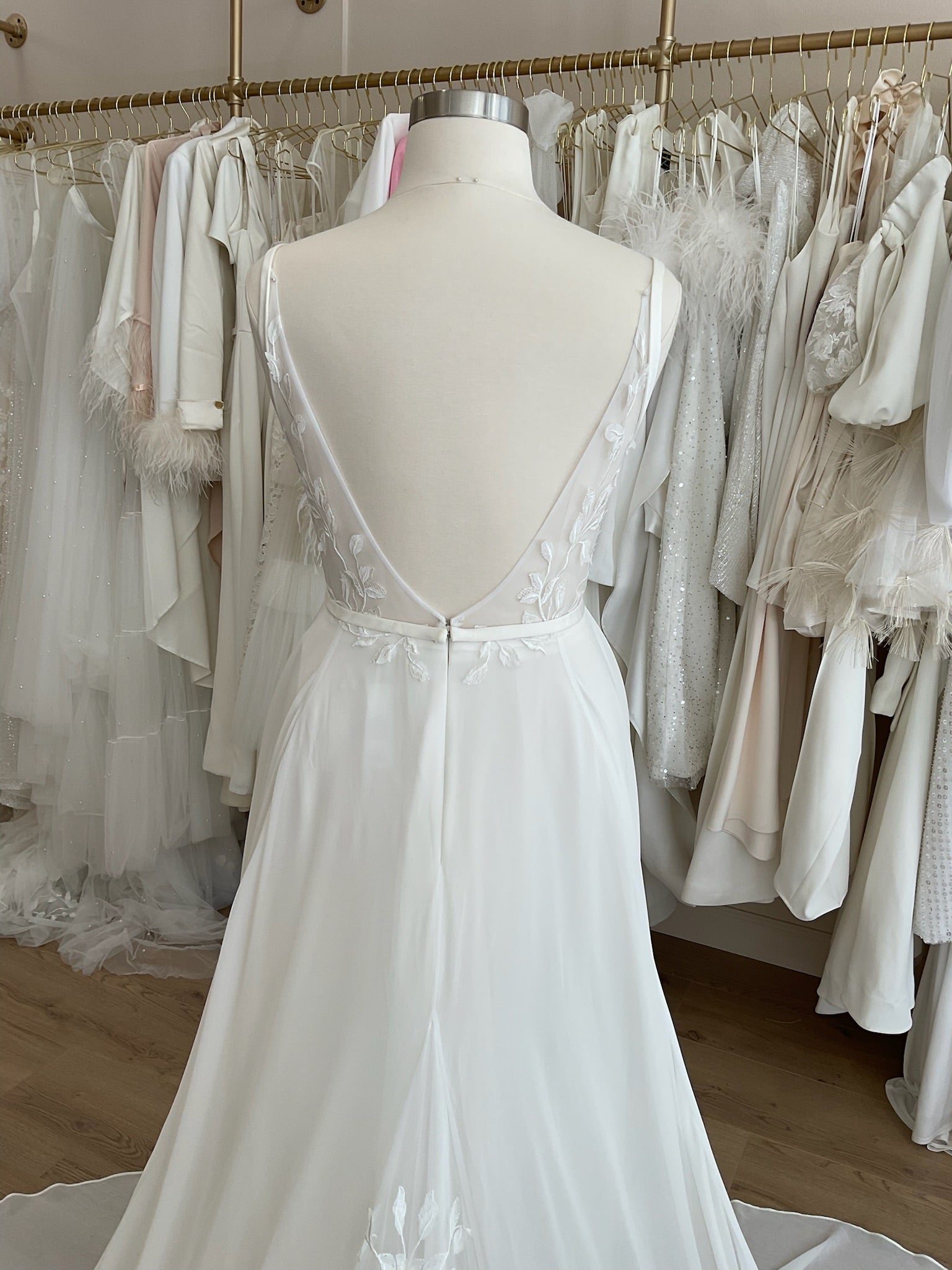 Lovers Society - Zoe (16)Wedding Dresses16