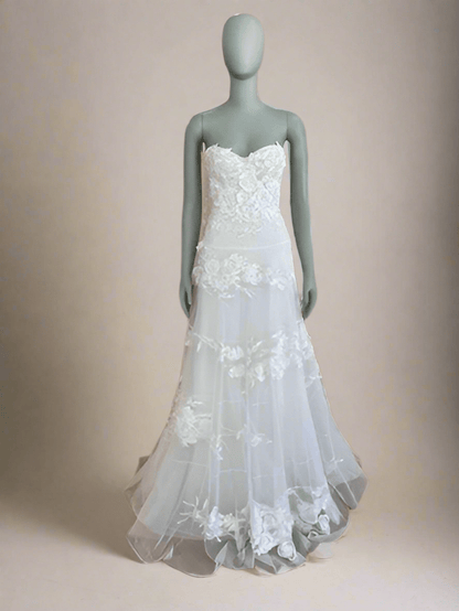 Mira Zwillinger - Emmia (2)Wedding DressesSample