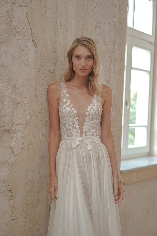 Mira Zwillinger - Karina (2)Wedding DressesSample