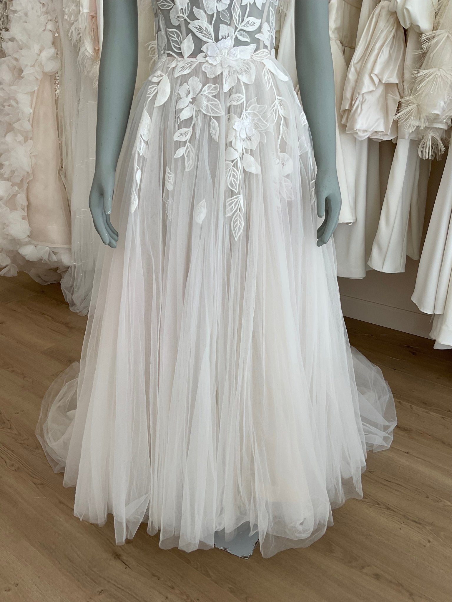 Mira Zwillinger - Nelly (6)Wedding Dresses6