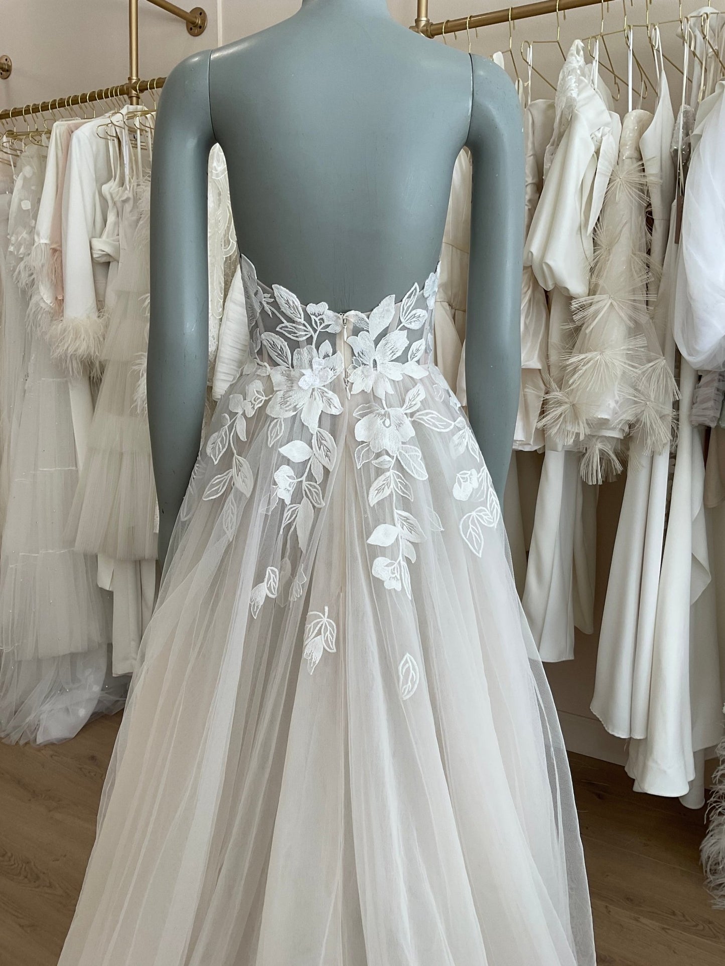 Mira Zwillinger - Nelly (6)Wedding Dresses6