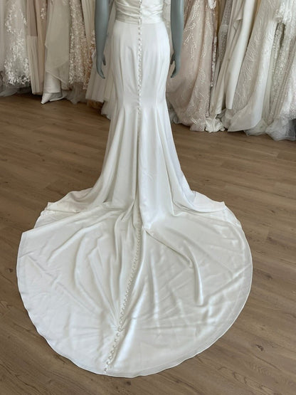 Paloma Blanca - 4953 (10)Wedding Dresses10