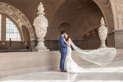 Laura Jayne - Pearl Veil (Chapel)