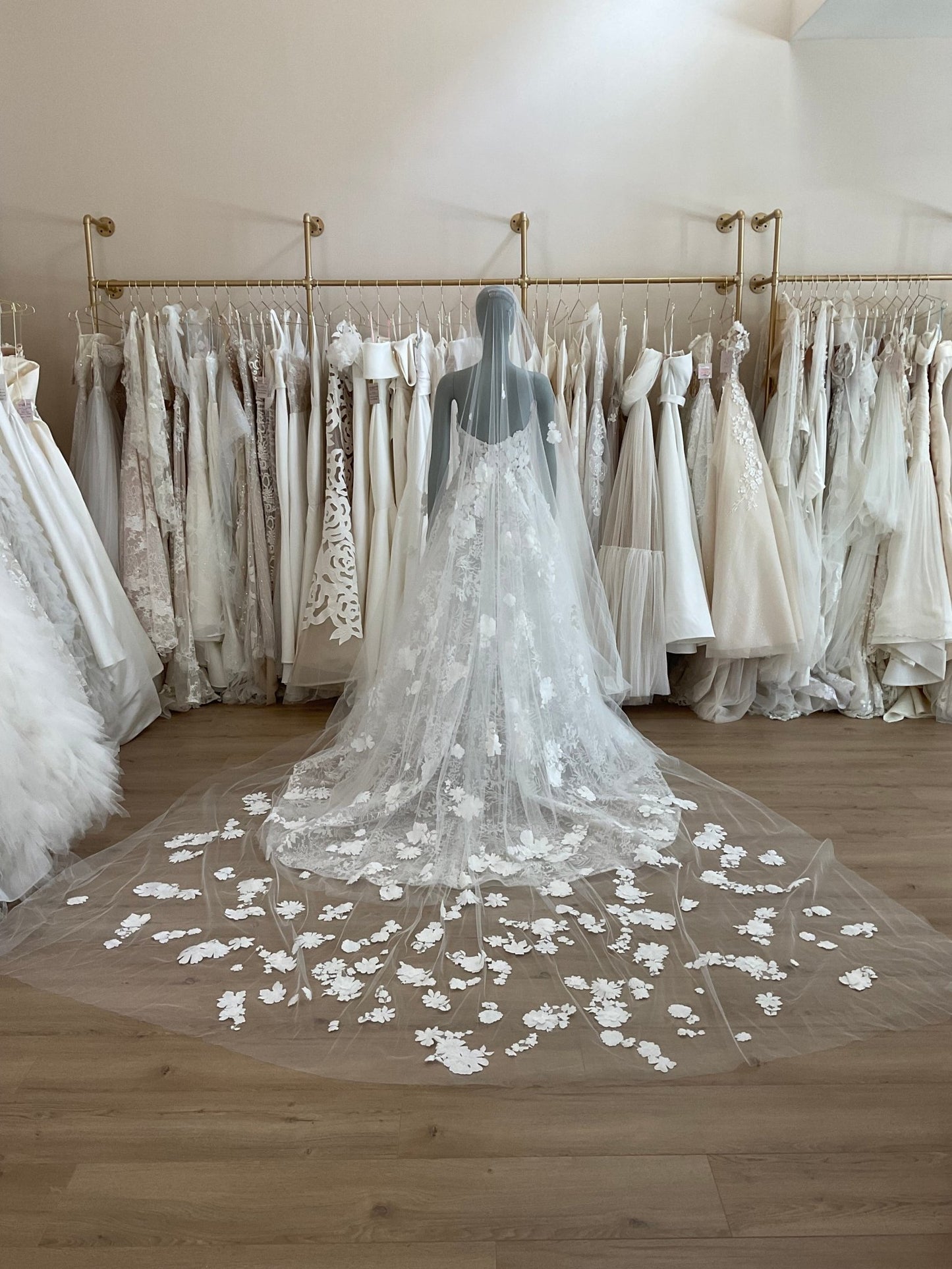 Reem Acra Custom Feelings Veil - Main Image