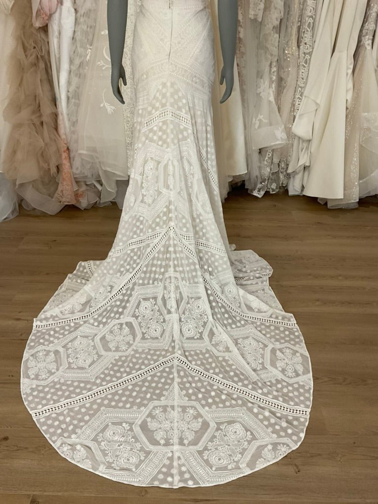 Rue de Seine - Knoxville (6)Wedding Dresses6