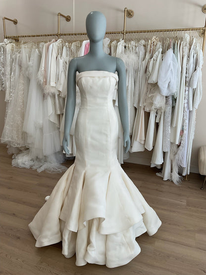 Sareh Nouri - Azalia (0)Wedding Dresses0