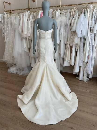 Sareh Nouri - Azalia (0)Wedding Dresses0
